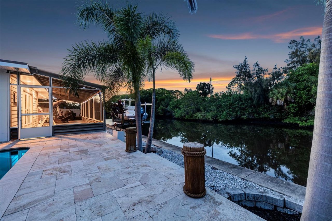491 79th Avenue Ne, Saint Petersburg, FL 33702 Photo