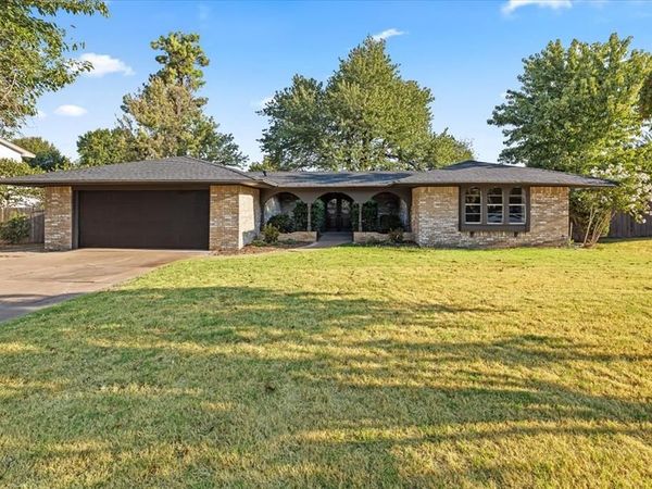 818 SW 26th Place, El Reno, OK 73036