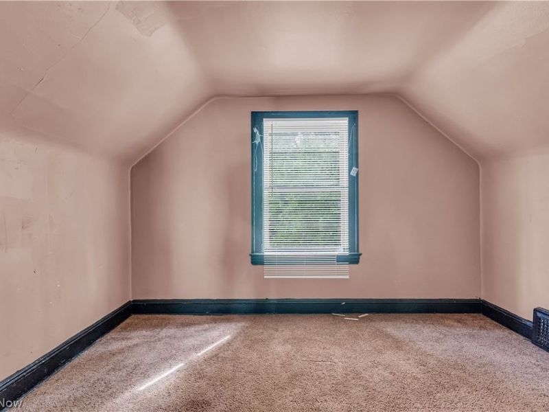 12504 Angelus Avenue, Cleveland, OH 44105 Photo 14