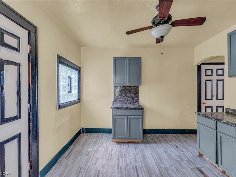 12504 Angelus Avenue, Cleveland, OH 44105 Photo 8