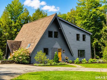 73 Dublin, Canaan, CT 06031