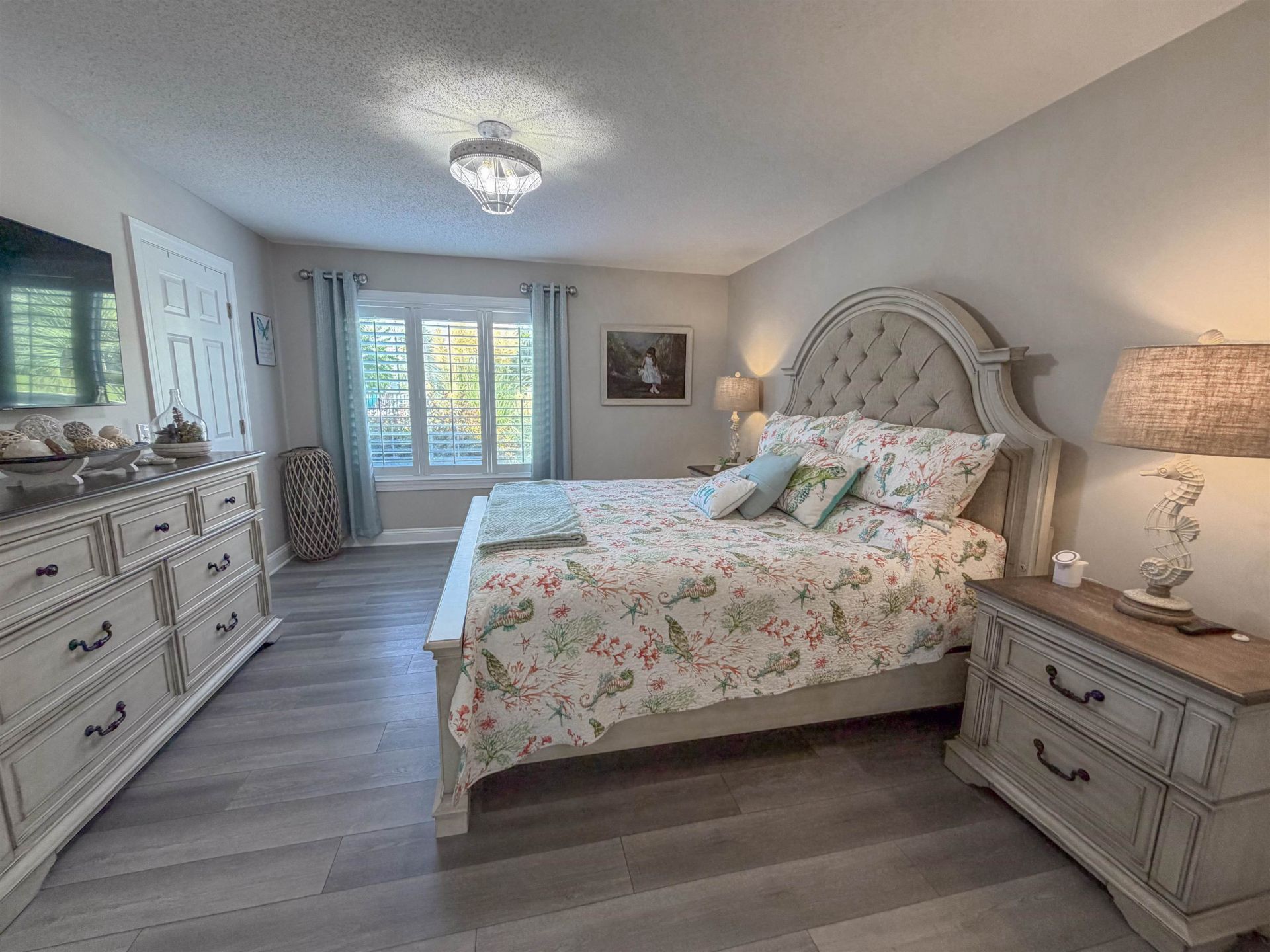 315 Wendover Ct. Photo 23