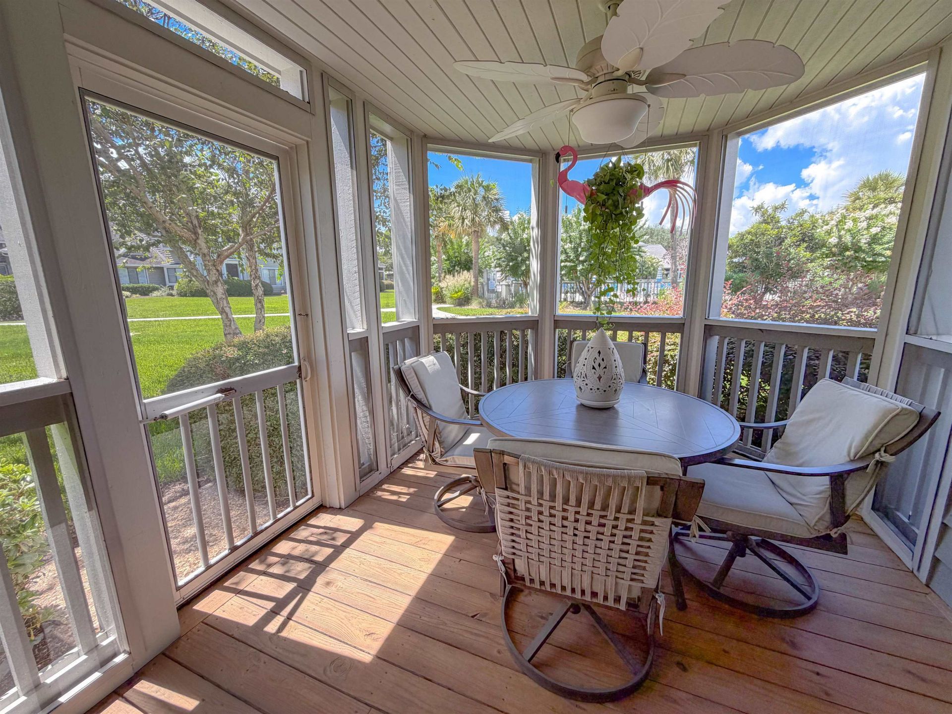 315 Wendover Ct. Photo 4