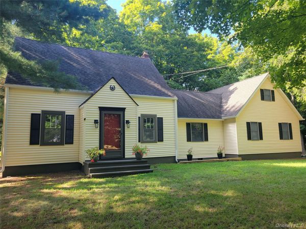 1078 Salt Point Turnpike , Pleasant Valley, NY 12569
