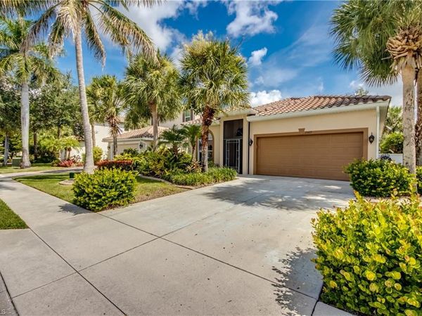 2569 Keystone Lake DR, CAPE CORAL, FL 33909