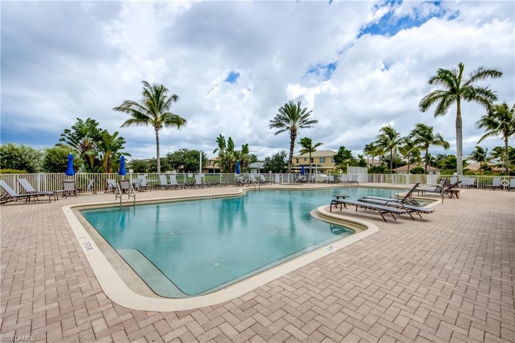 2569 Keystone Lake Dr, Cape Coral, FL 33909 Photo
