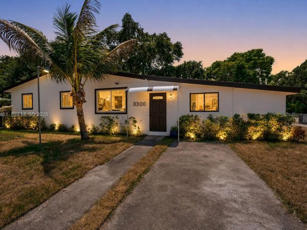 3300 SW 40th Ave , West Park, FL 33023
