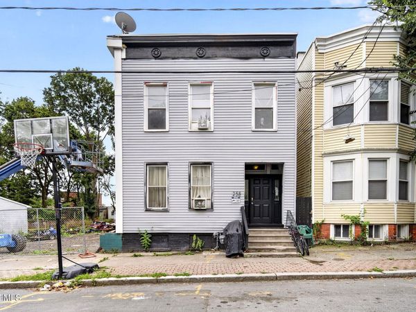 258 1st Street, Albany, NY 12206