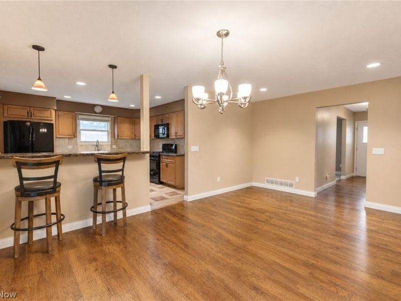 38158 Strumbly Place, Willoughby, OH 44094 Photo 14