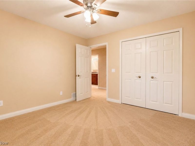 38158 Strumbly Place, Willoughby, OH 44094 Photo 16