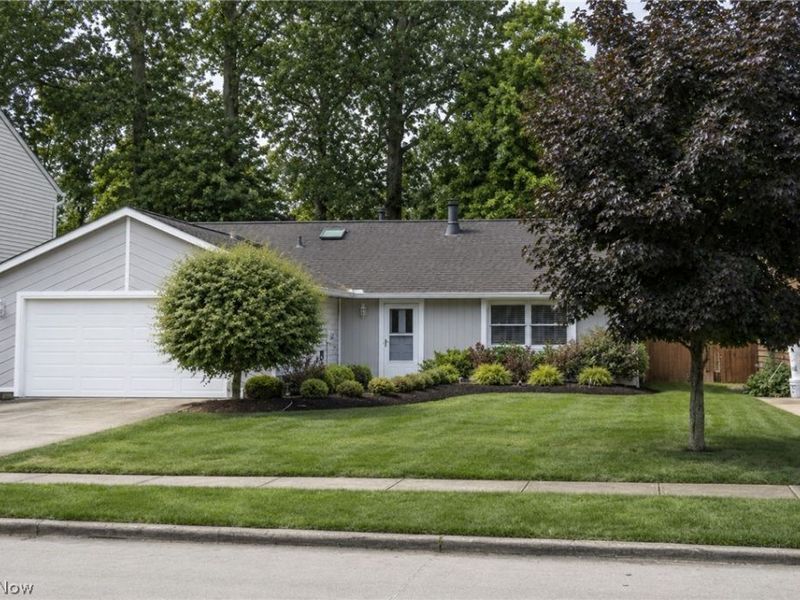 38158 Strumbly Place, Willoughby, OH 44094 Photo 2