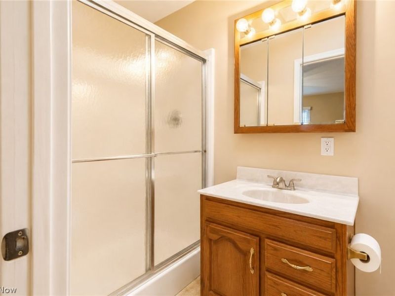 38158 Strumbly Place, Willoughby, OH 44094 Photo 24