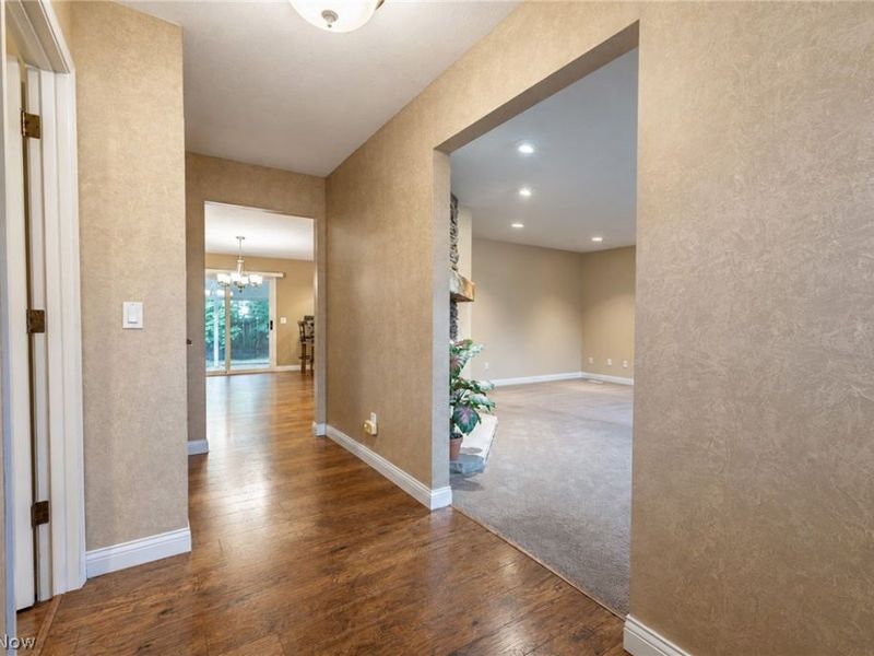 38158 Strumbly Place, Willoughby, OH 44094 Photo 5