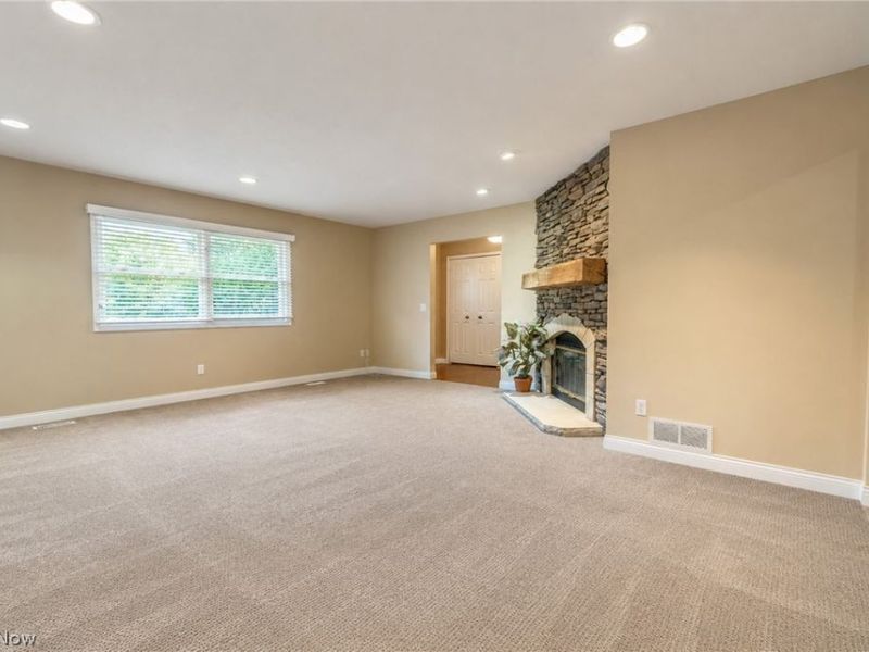 38158 Strumbly Place, Willoughby, OH 44094 Photo 6