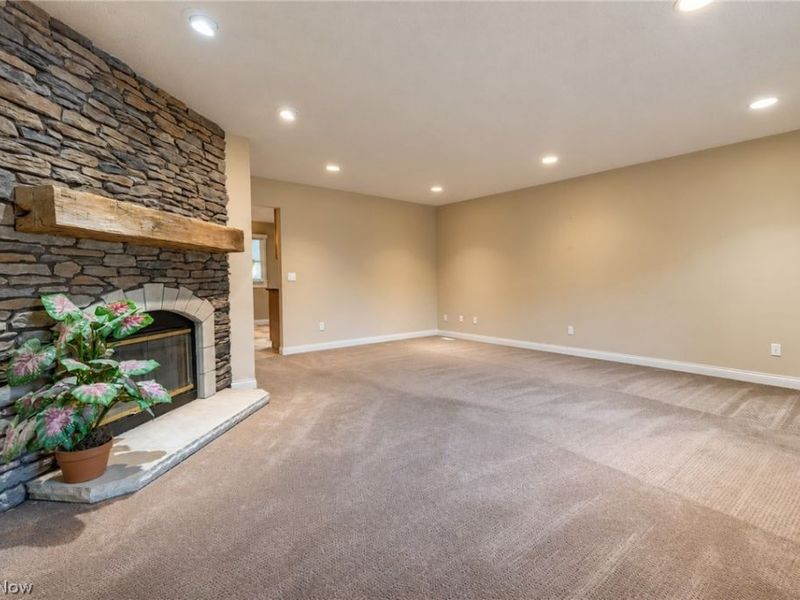 38158 Strumbly Place, Willoughby, OH 44094 Photo 7