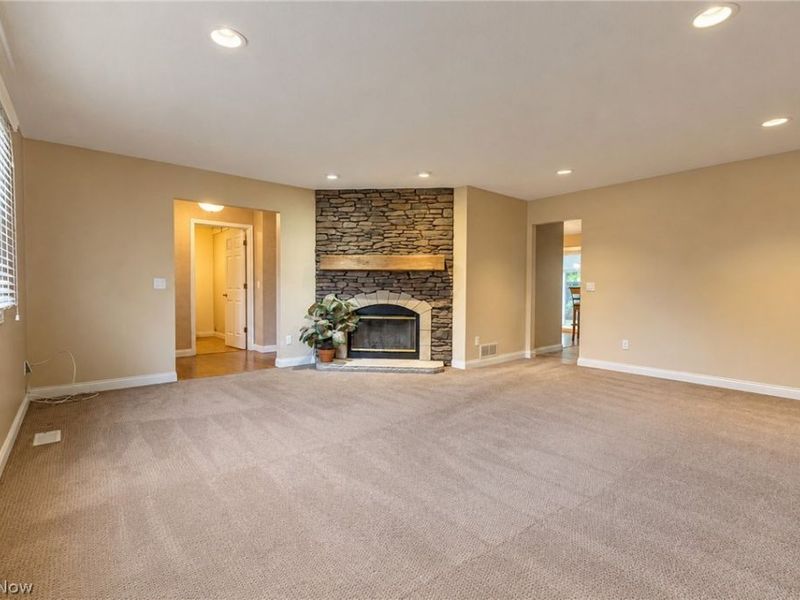 38158 Strumbly Place, Willoughby, OH 44094 Photo 8