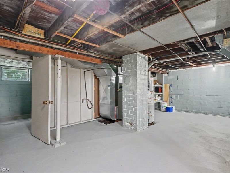 176 S Johnson Road, Sebring, OH 44672 Photo 14