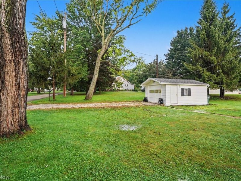 176 S Johnson Road, Sebring, OH 44672 Photo 22