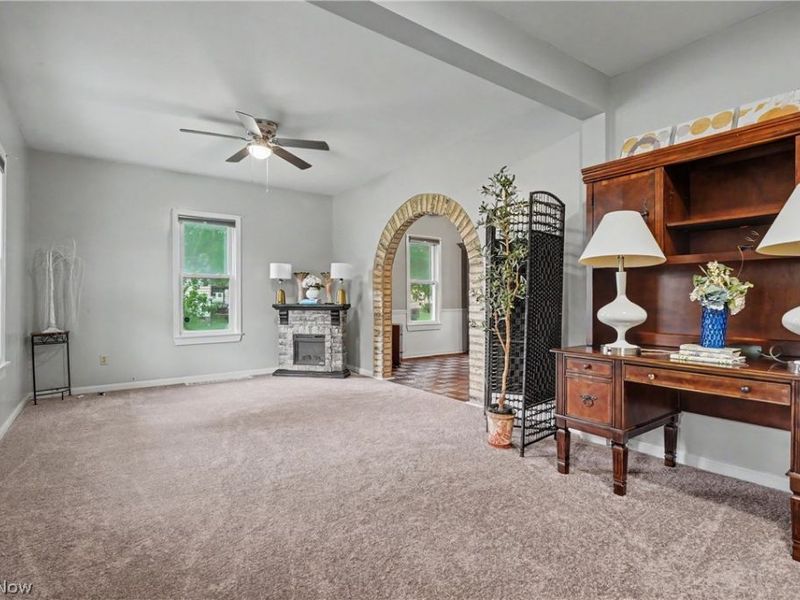 176 S Johnson Road, Sebring, OH 44672 Photo 6