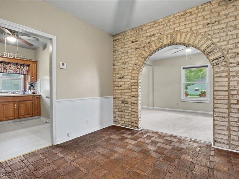 176 S Johnson Road, Sebring, OH 44672 Photo 8