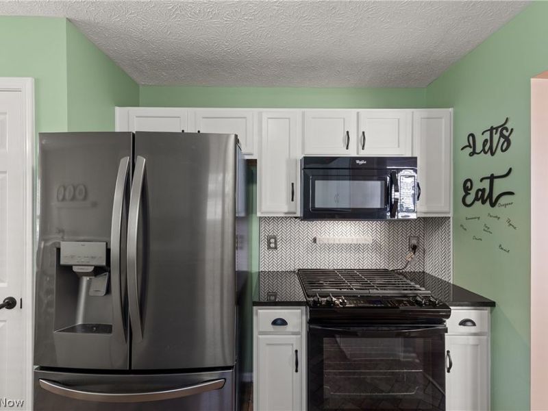 1412 Ledgewood Lane, Avon, OH 44011 Photo 15