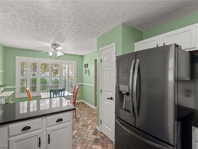 1412 Ledgewood Lane, Avon, OH 44011 Photo 16