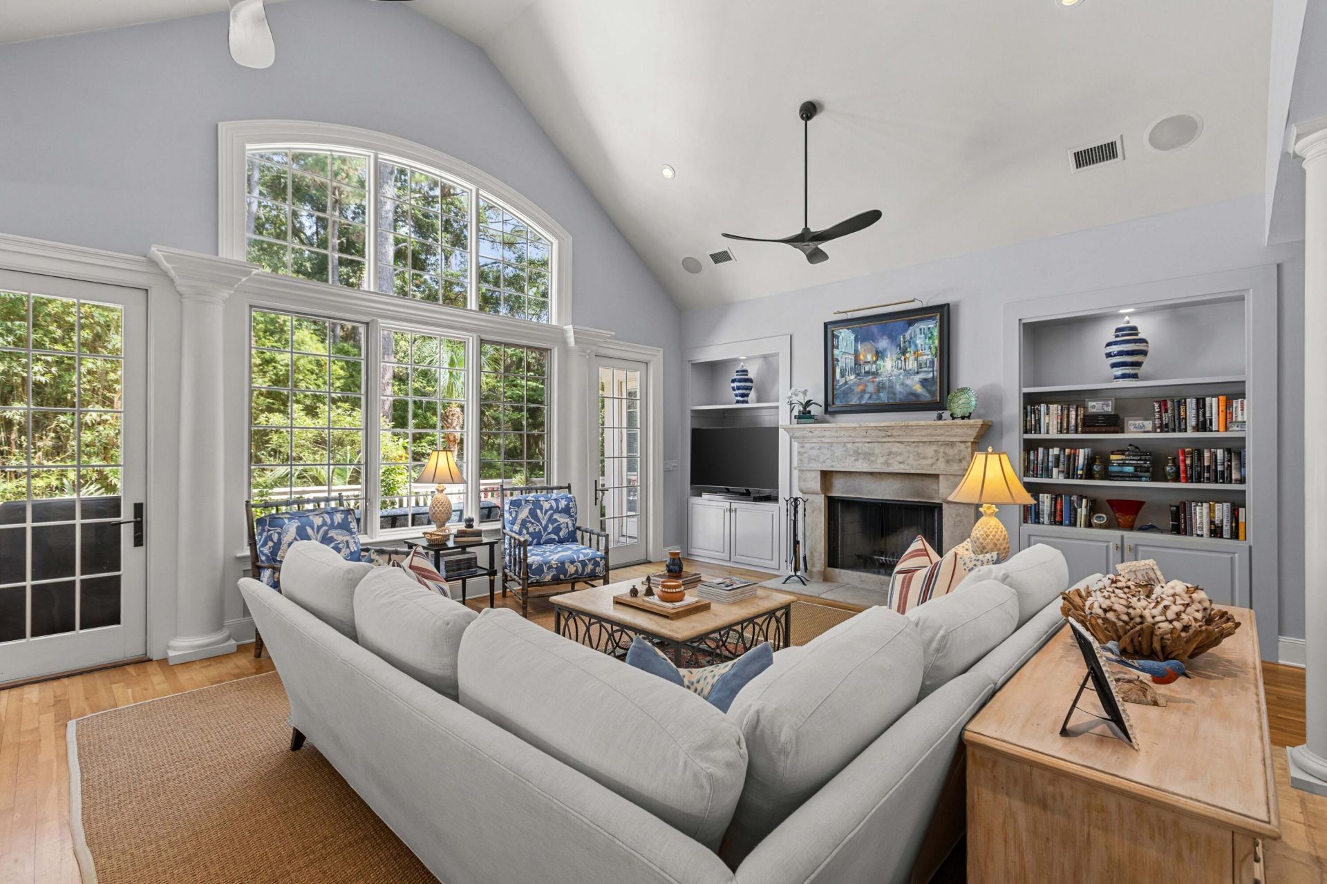 2792 Little Creek Road Photo 11