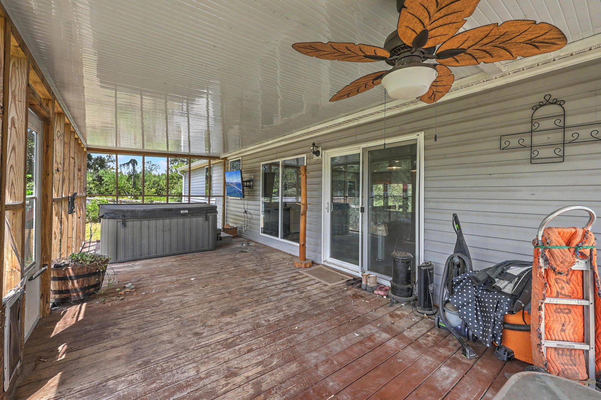 654 Second Texas Road Photo 35