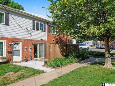 2543 S 3 Plaza, Omaha, NE 68108