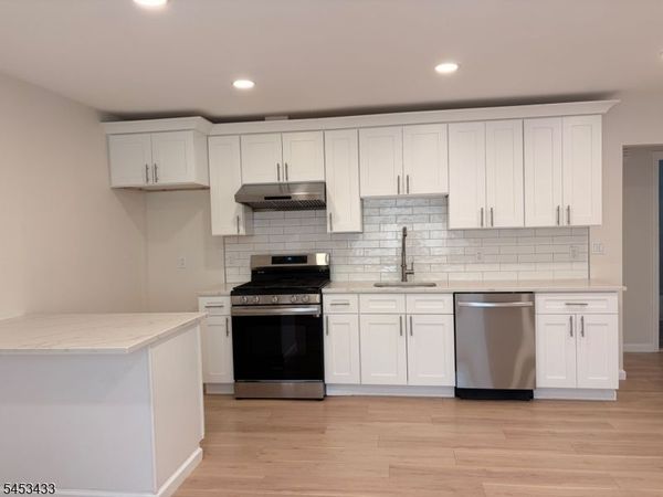 291 Garibaldi Ave, Unit 13, Lodi, NJ 07644