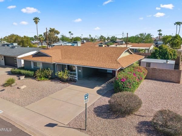 8403 E INDIANOLA Avenue, Scottsdale, AZ 85251