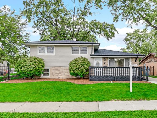4340 Mann Street , Oak Forest, IL 60452