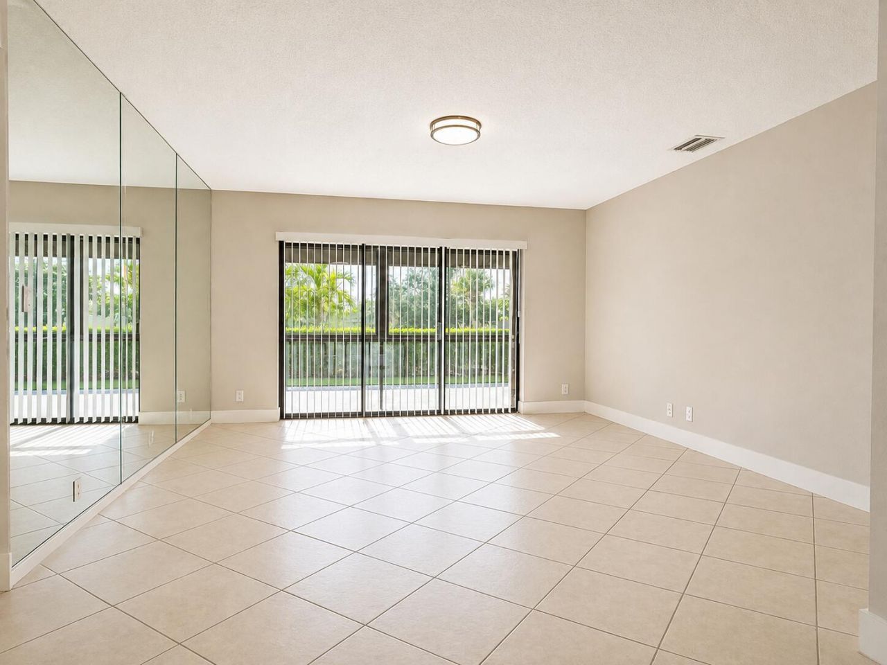628 Sea Pine Way, Unit C2, Greenacres, FL 33415 Photo