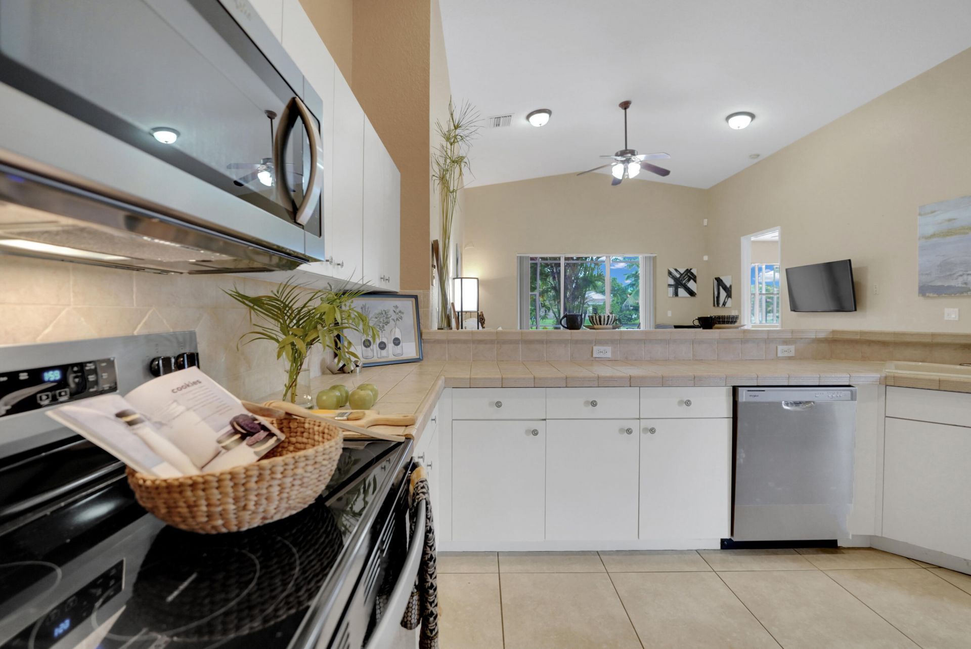 2256 SW 131st Terrace, Miramar, FL 33027 Photo
