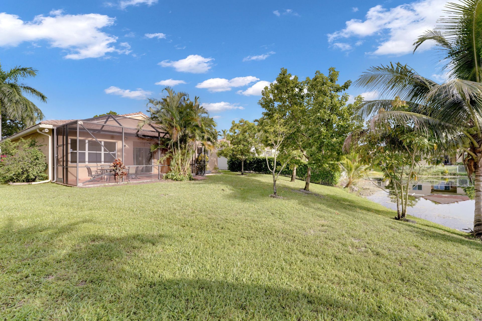 2256 SW 131st Terrace, Miramar, FL 33027 Photo