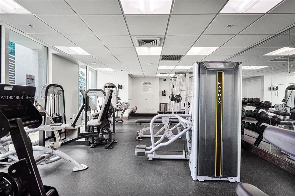 41 SE 5th Street, Unit #417, Miami, FL 33131 Photo