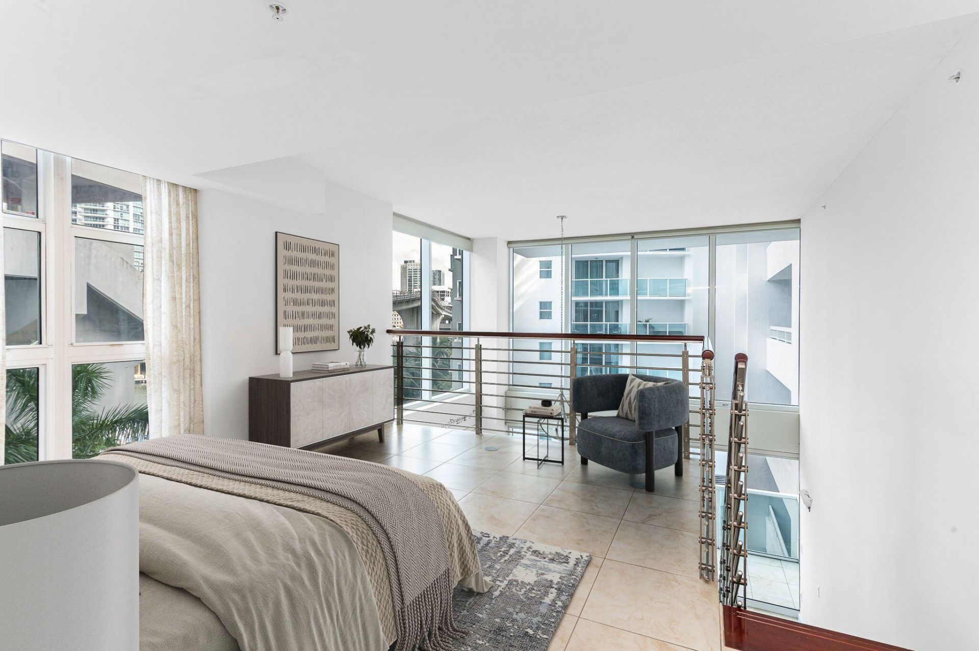 41 SE 5th Street, Unit #417, Miami, FL 33131 Photo