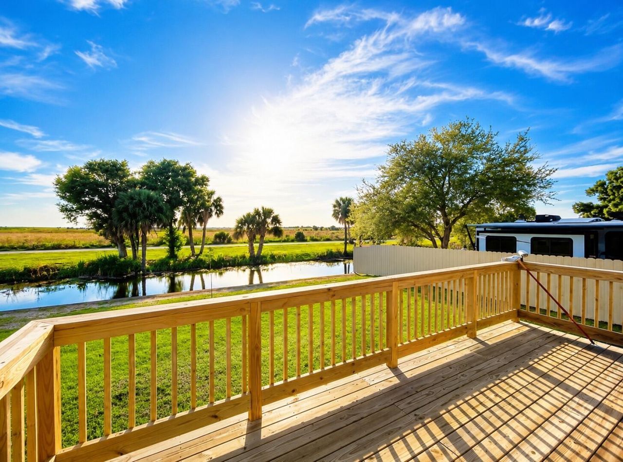 1121 Orange Loop, Okeechobee, FL 34974 Photo