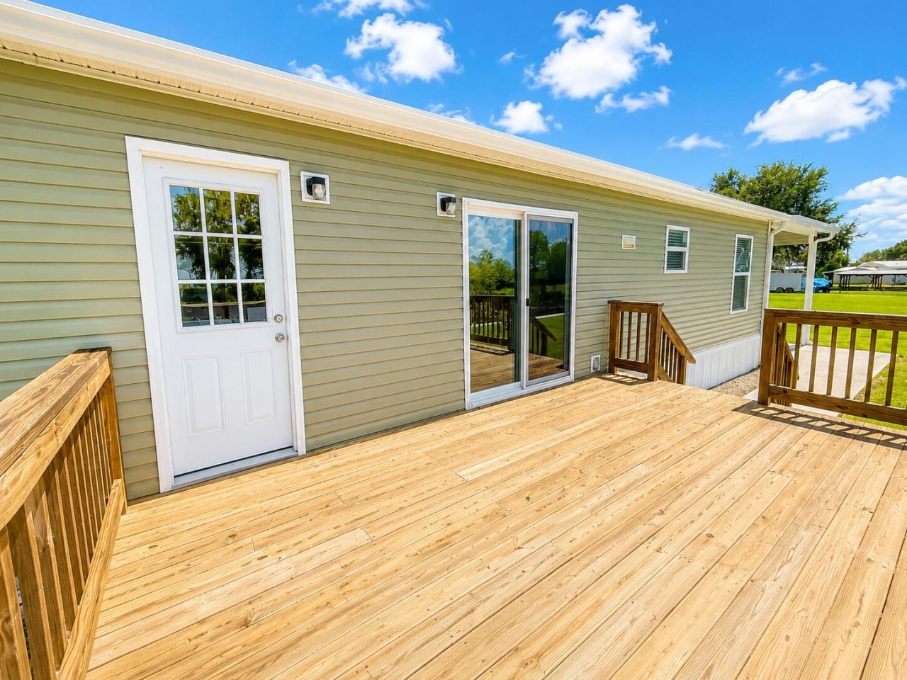 1121 Orange Loop, Okeechobee, FL 34974 Photo