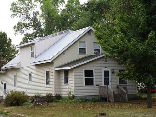 415 W 2nd Street, Ladysmith, WI 54848