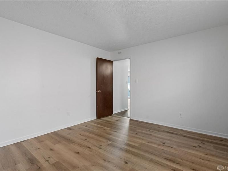 27 Highridge Court, Franklin, OH 45005 Photo 12
