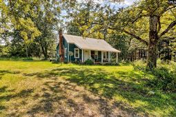 276 Bodie Road  photo 4