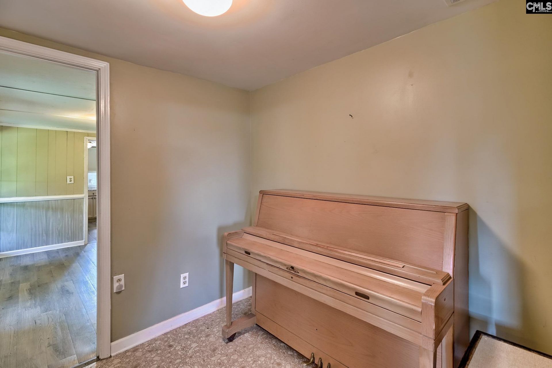 276 Bodie Road  Photo 30