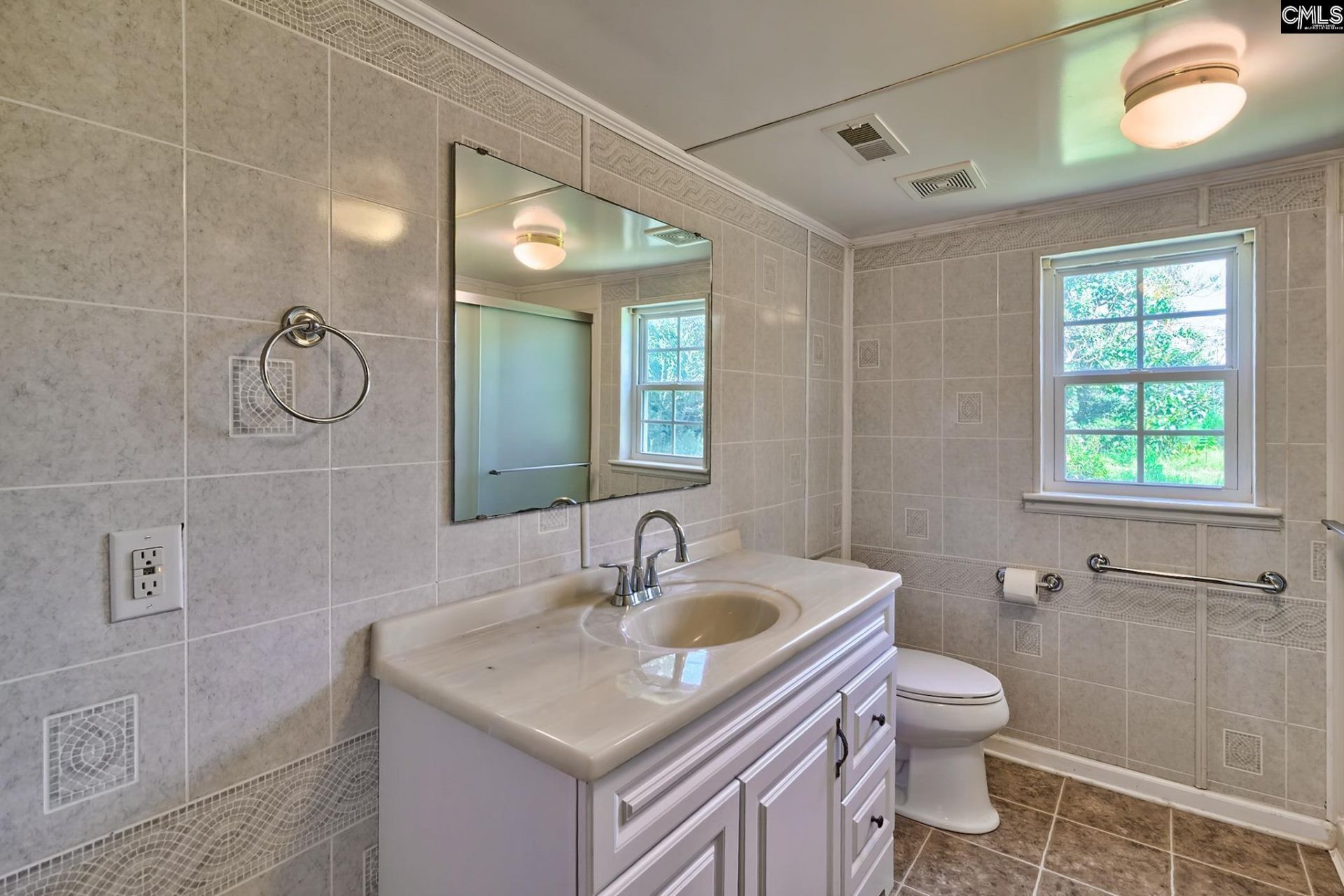 276 Bodie Road  Photo 31