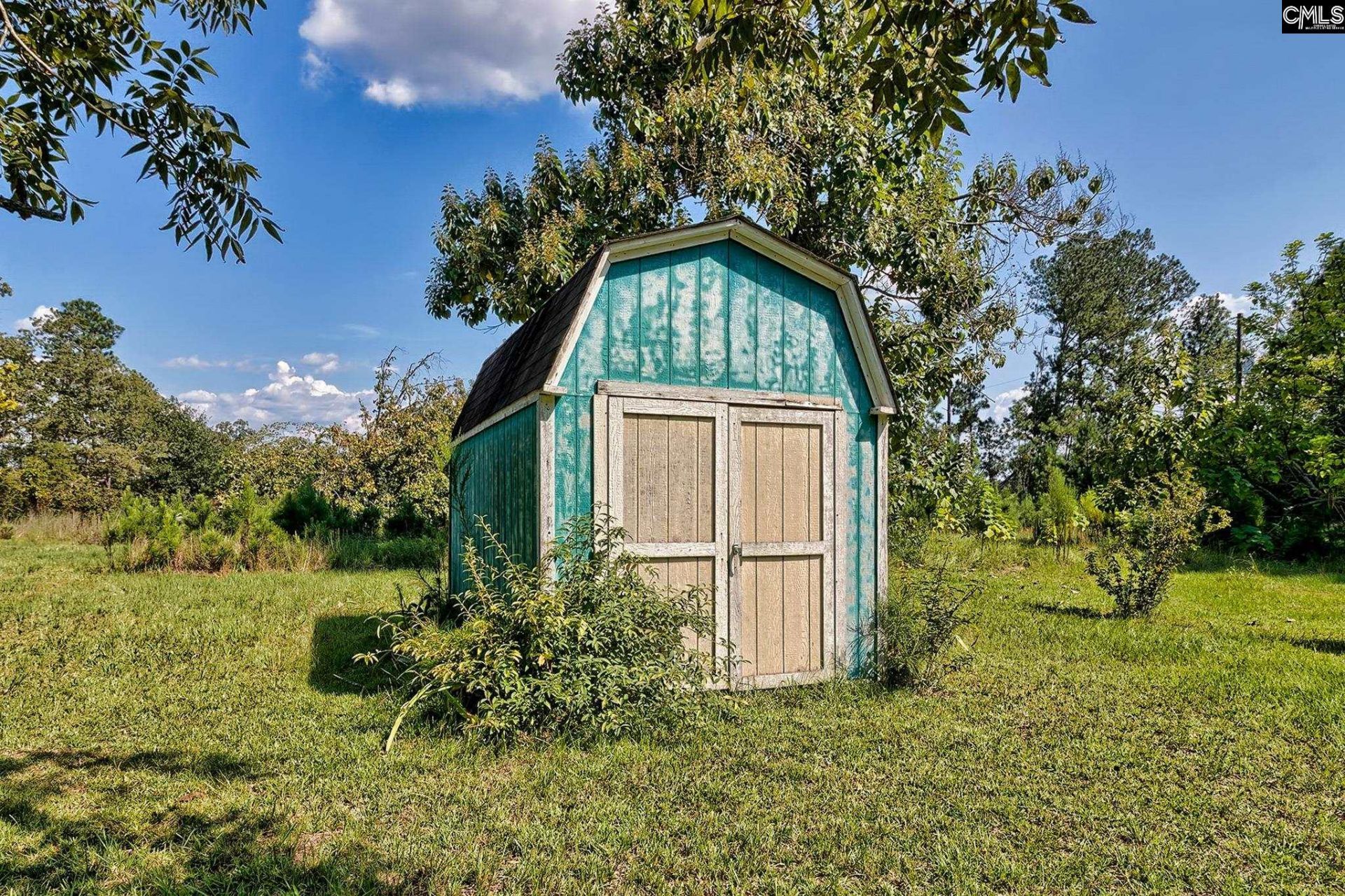 276 Bodie Road  Photo 9