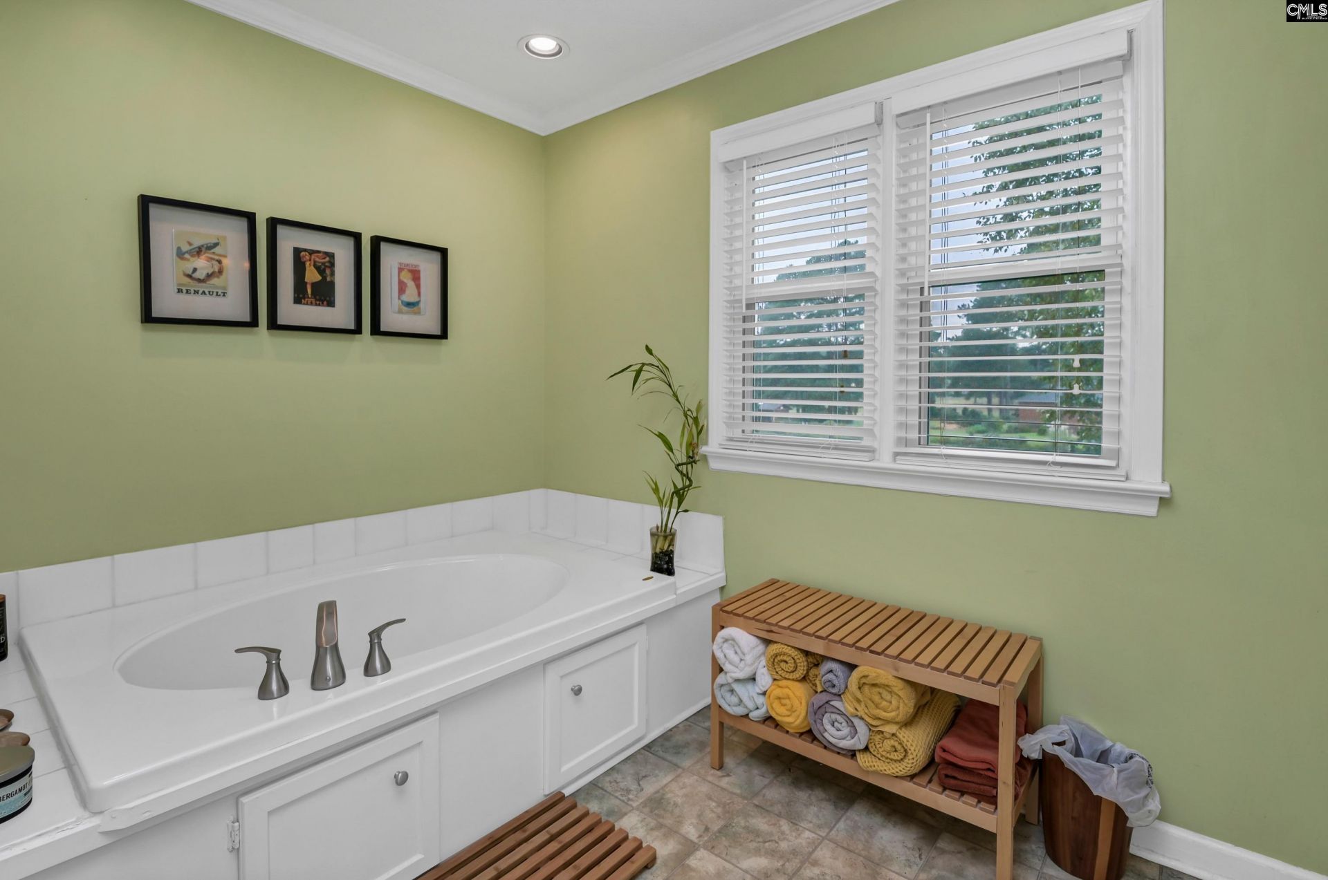 148 Sawgrass Court Photo 28