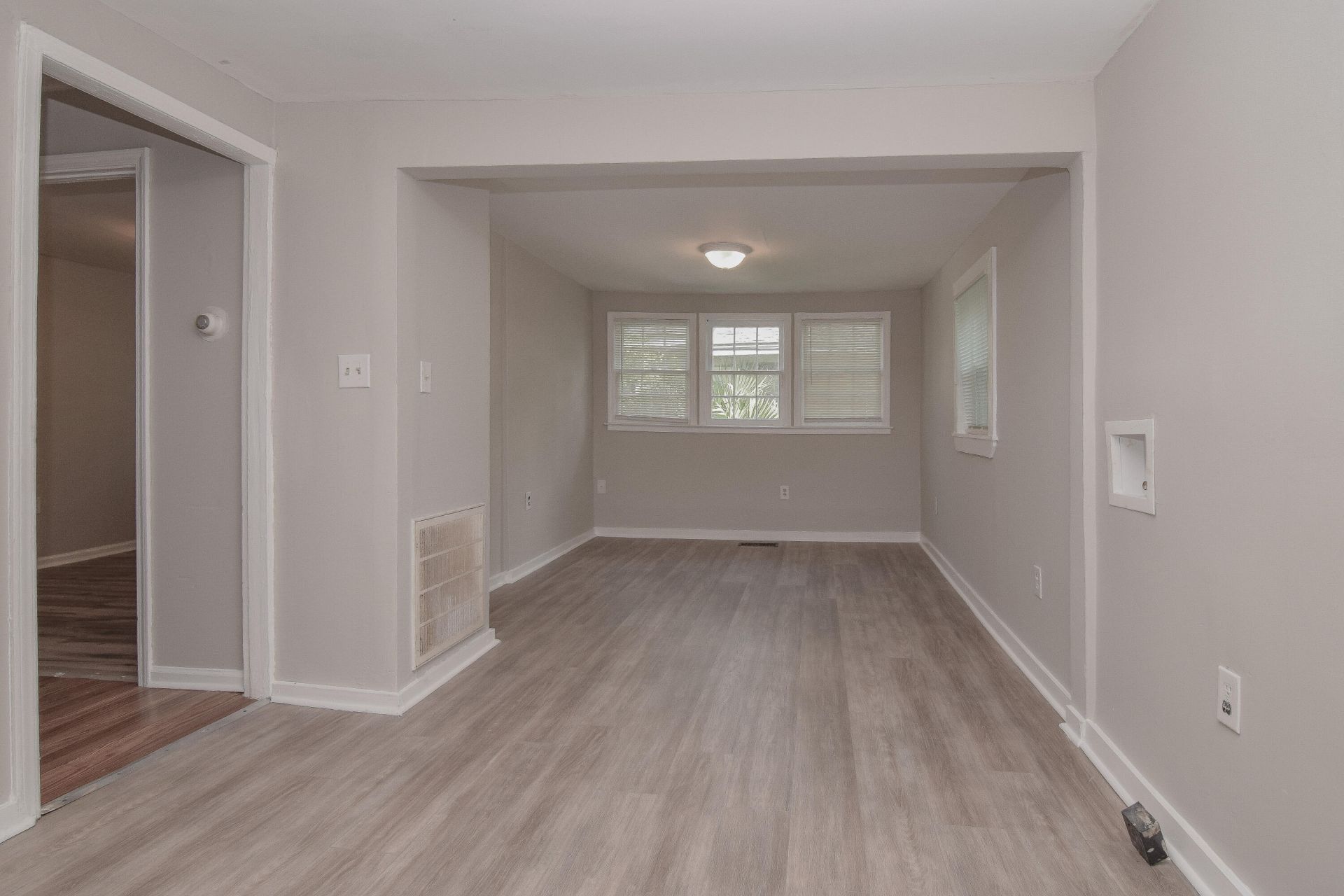 1813 Orvid Street Photo 4