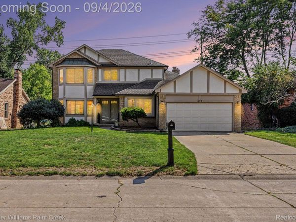 627 Parkland Drive, Rochester Hills, Mi 48307