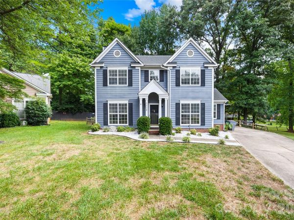 1112 Coachlight Circle, Charlotte, NC 28262
