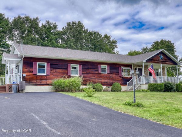 611 Saint Johns Road, Wapwallopen, PA 18660